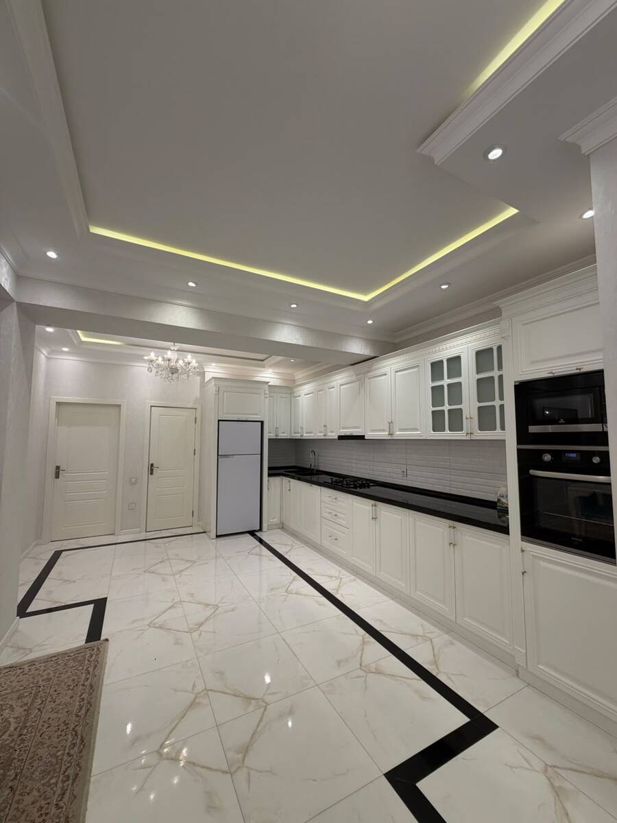 Satılır 4 otaqlı yeni tikili 136 m² — Mənzil, Bakı (10)