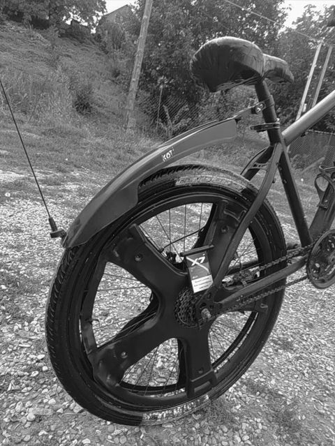 Unikal dizayna malik xüsusi yığma velosiped - Genişləndirilmiş — Quba