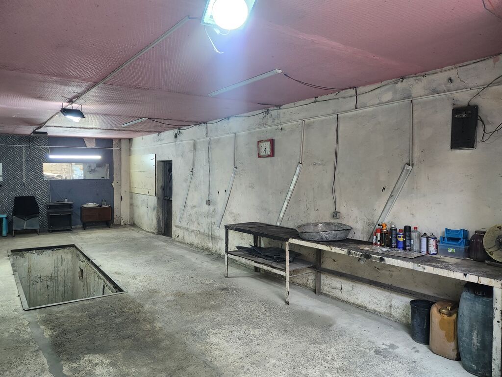 Avtoservis/ustaxana üçün hazır boks sahəsi - Geniş qapalı boks: beton — Əmlak, Bakı (5)