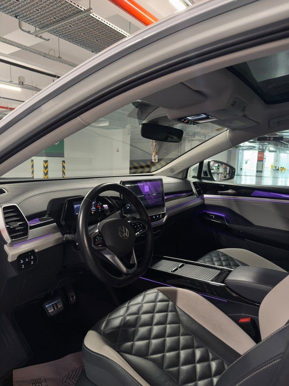 Volkswagen ID.6 Crozz, 84.8 kWh, 2022 il, 28 000 km — Avtomobillər, Bakı (10)