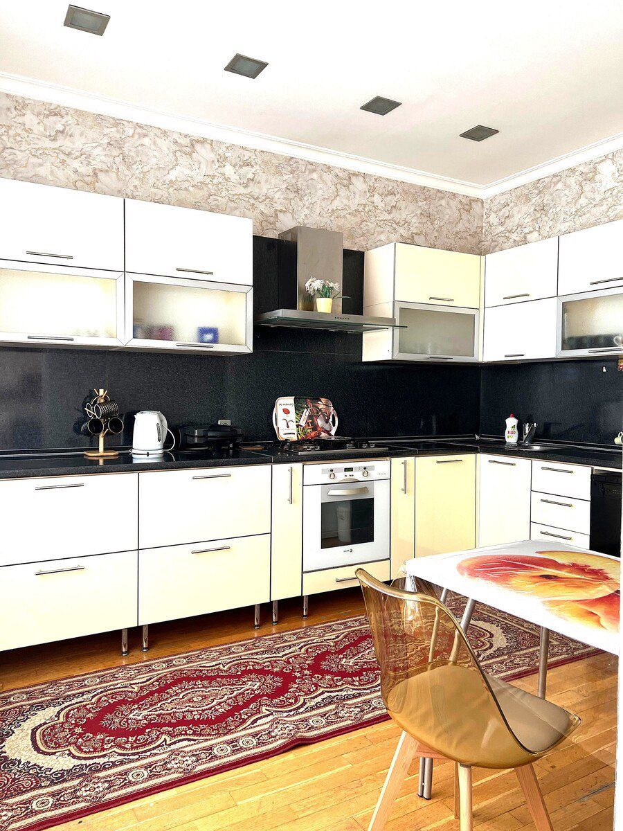 İcarəyə verilir 3 otaqlı yeni tikili 190 m² — Mənzil, Bakı (11)