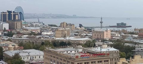 Satılır 4 otaqlı yeni tikili 175 m² — Bakı