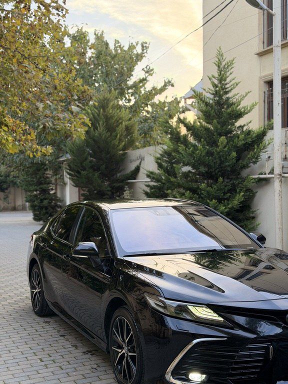 Toyota Camry, 2.5 L, 2021 il, 231 400 km — Avtomobillər, Bakı (3)