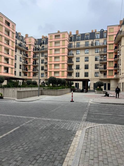 Satılır 3 otaqlı yeni tikili 135 m² — Bakı