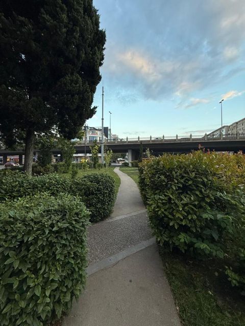 Satılır 3 otaqlı köhnə tikili 85 m² — Bakı