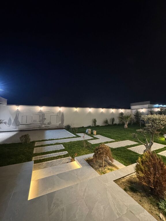 Satılır 5 otaqlı həyət evi/bağ evi 220 m² — Ev, villa, Bakı (8)