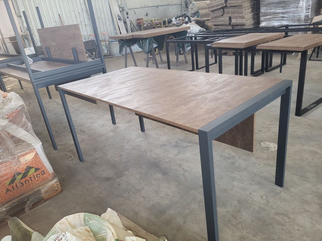 Yeni, Dördbucaq masa — Ofis mebeli, Bakı (2)