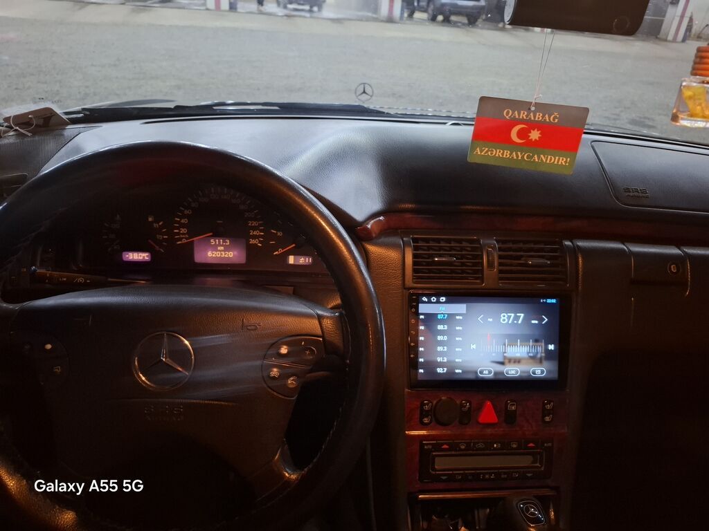 Mercedes‑Benz E‑Class (W210) sedan - Korpus: qara rəng, 4 qapı, xrom — Avtomobillər, Lənkəran (6)