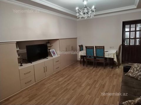 Satılır 2 otaqlı Bina evi menzil (Köhnə tikili), 49 m², Qaradağ rayonu — Bakı