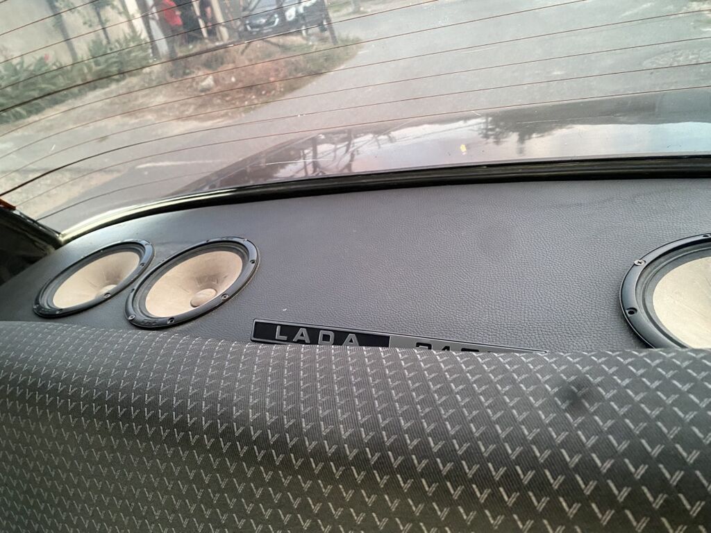 VAZ 2107, qara rəng, sedan kuzov. Texniki xüsusiyyətlər: - Benzin 77-GX-217 — Avtomobillər, Bakı (10)