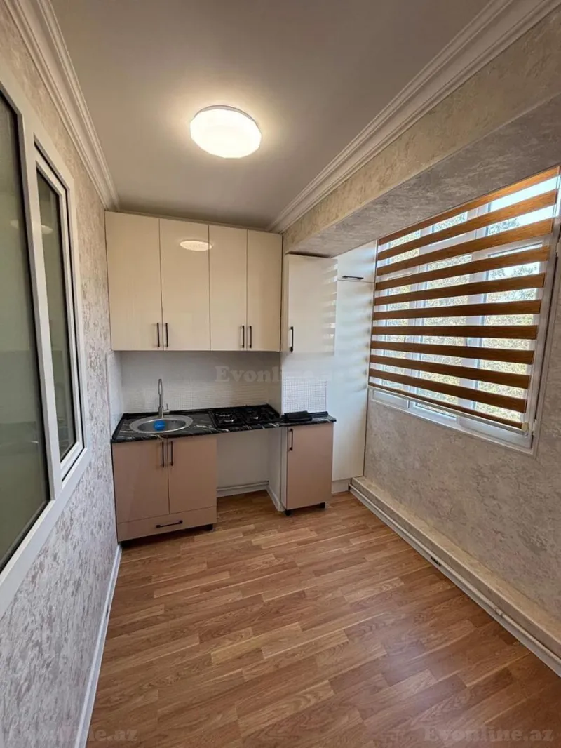 Satılır 3 otaqlı Mənzil Köhnə tikili 70 m² Bakı, Xətai r., Əhmədli m — Mənzil, Bakı (6)