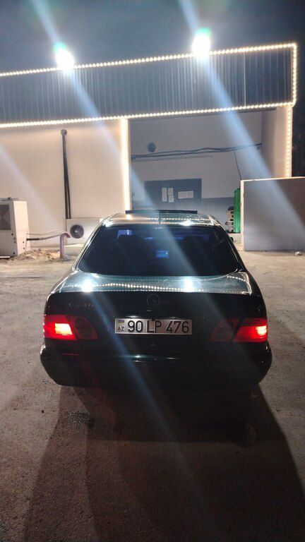Mercedes E 280 4MATIC, 2.8 L, 1998 il, 395 000 km 90-LP-476 — Avtomobillər, Bakı (2)