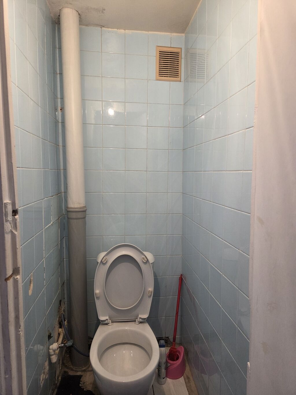 Yalnız xanimlar. Sumqayıt şəhəri .6 cı mik.ev 27. Balkon məscidə — Mənzil, Sumqayıt (9)