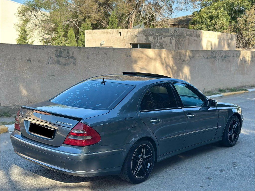 Mercedes E 200, 1.8 L, 2006 il, 300 000 km — Avtomobillər, Sumqayıt (5)