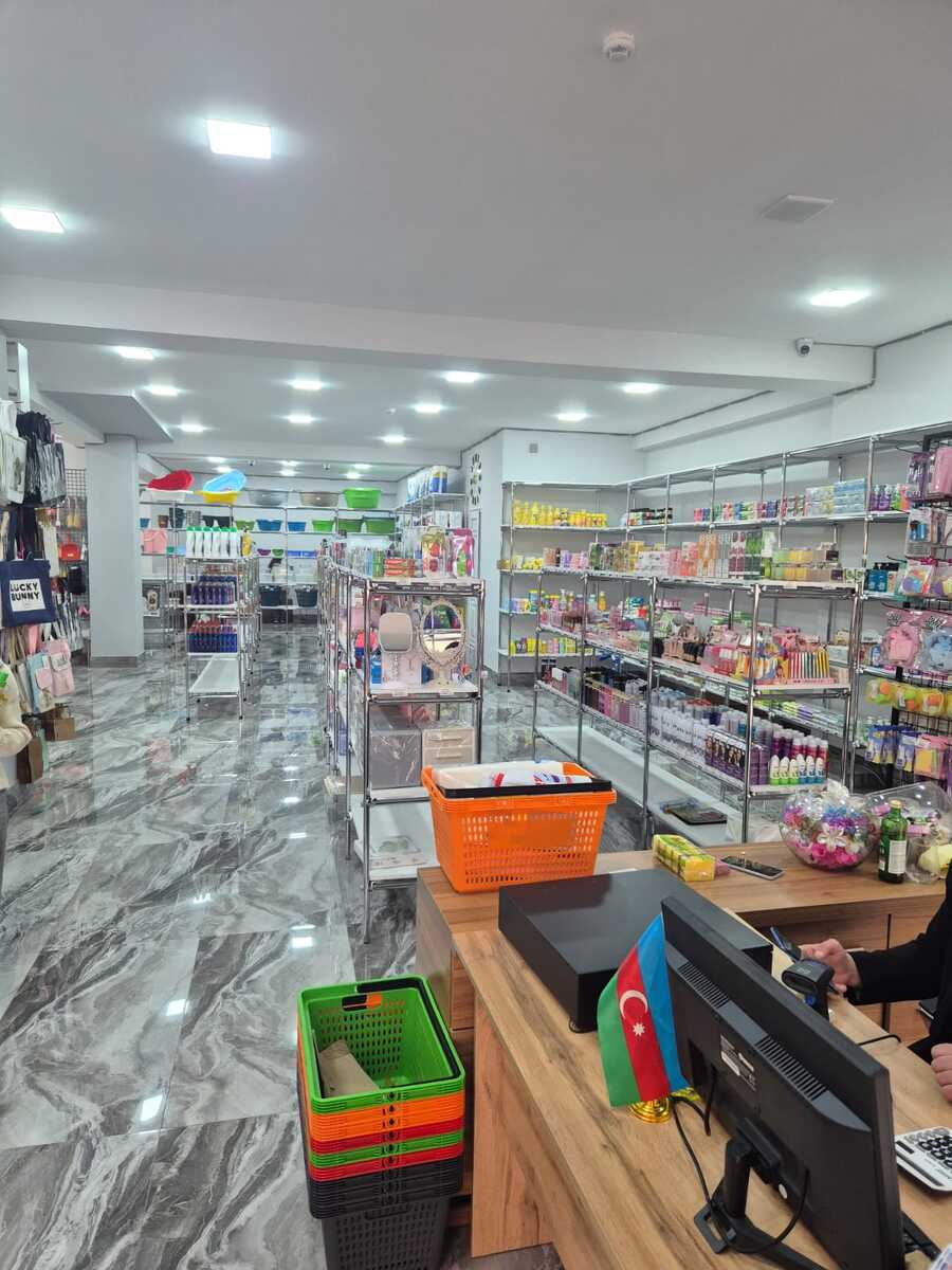 Satılır obyekt 196 m² — Əmlak, Bakı (7)