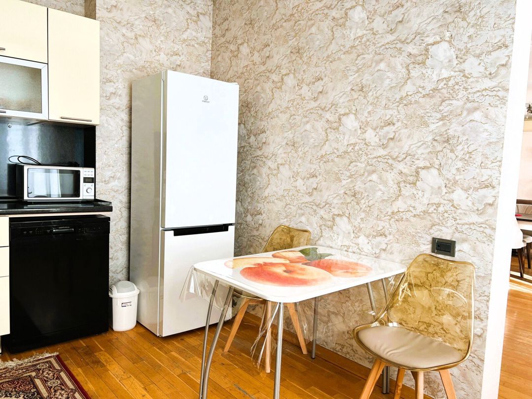 İcarəyə verilir 3 otaqlı yeni tikili 190 m² — Mənzil, Bakı (12)