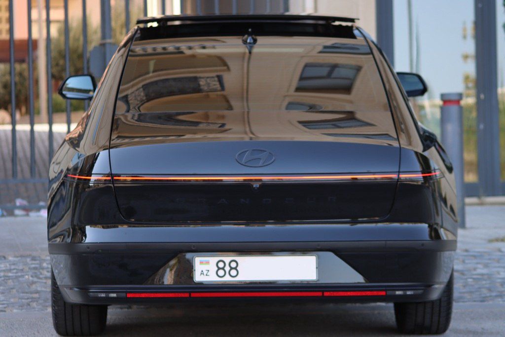 Hyundai Grandeur, 1.6 L, 1.49 kWh, 2024 il, 25 500 km — Avtomobillər, Bakı (7)