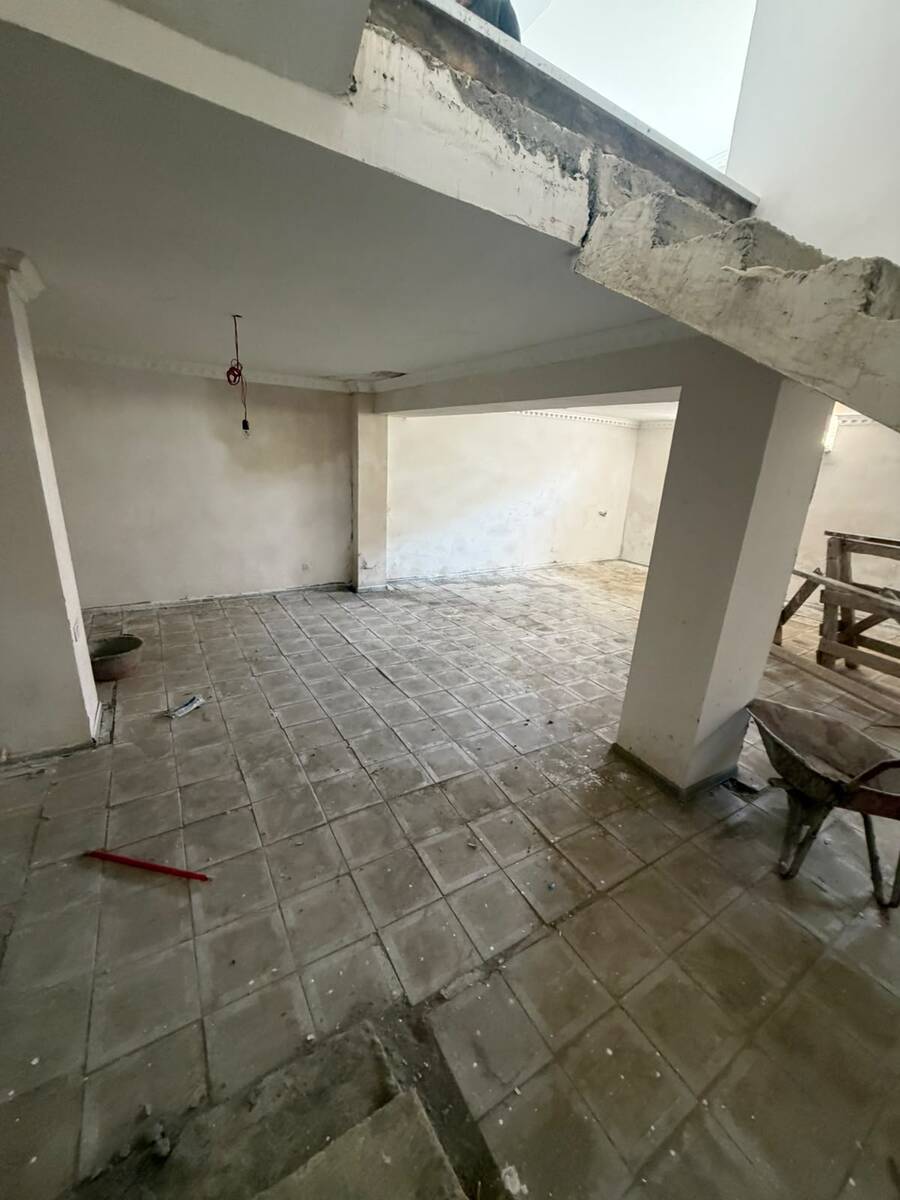 Satılır 4 otaqlı həyət evi/bağ evi 200 m² — Ev, villa, Bakı (12)
