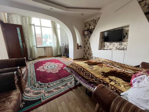 Satılır 2 otaqlı köhnə tikili 45 m² — Bakı