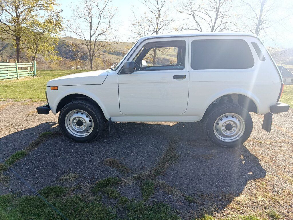 Lada (VAZ) Niva, 1.7 L, 2024 il, 41 500 km 77-VP-221 — Avtomobillər, Gədəbəy (3)