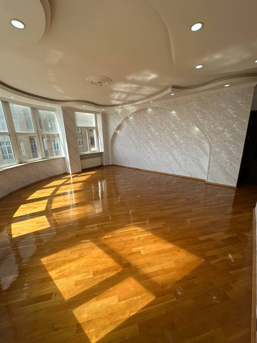 Satılır 3 otaqlı yeni tikili 150 m² — Mənzil, Bakı (2)