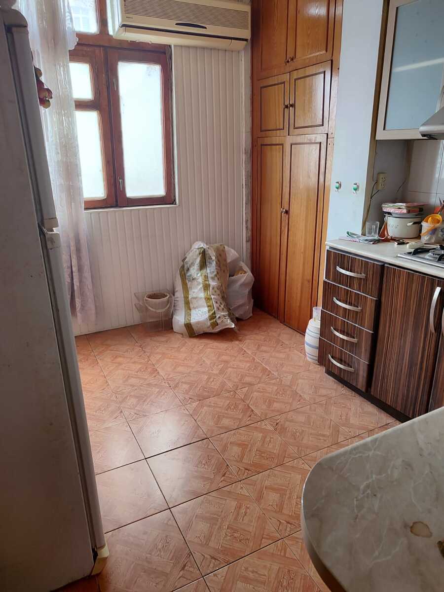 Satılır 3 otaqlı köhnə tikili 82 m² — Mənzil, Bakı (12)