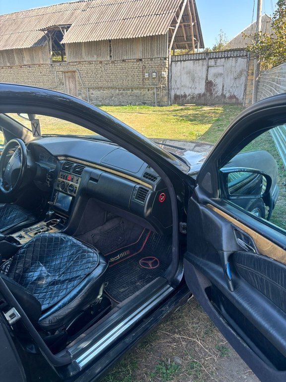 Mercedes E 220, 2.2 L, 1998 il, 100 000 km 99-CS-562 — Avtomobillər, Oğuz (8)