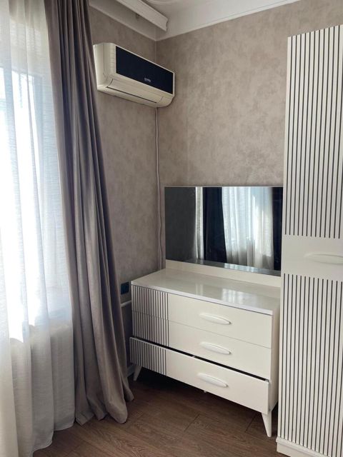 İcarəyə verilir 2 otaqlı köhnə tikili 66 m² — Bakı