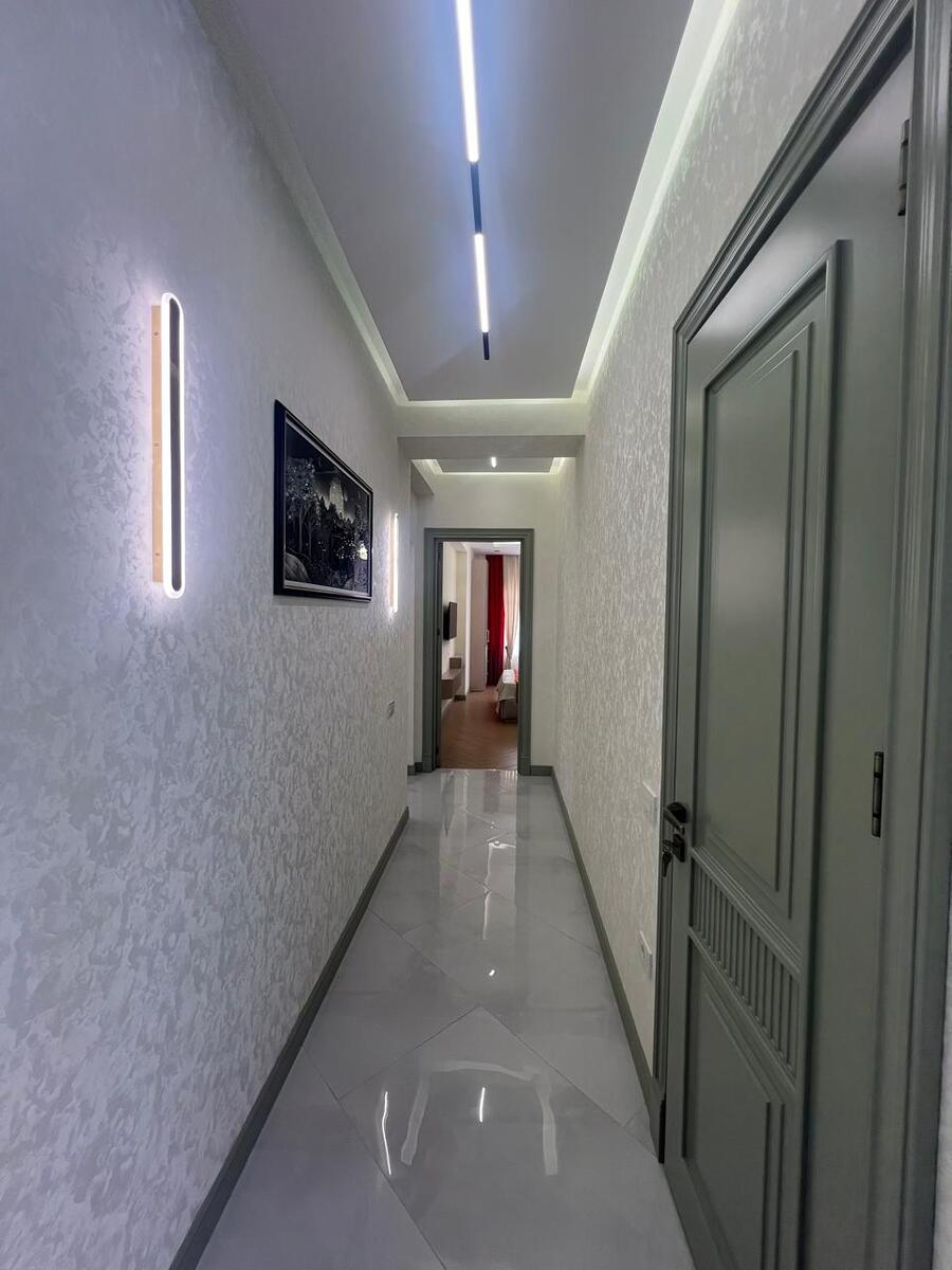 Satılır 4 otaqlı yeni tikili 186 m² — Mənzil, Bakı (10)