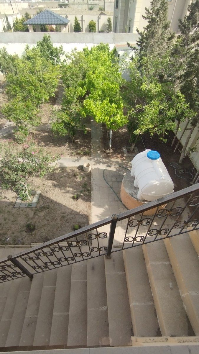 Satılır 4 otaqlı həyət evi/bağ evi 140 m² — Ev, villa, Bakı (5)