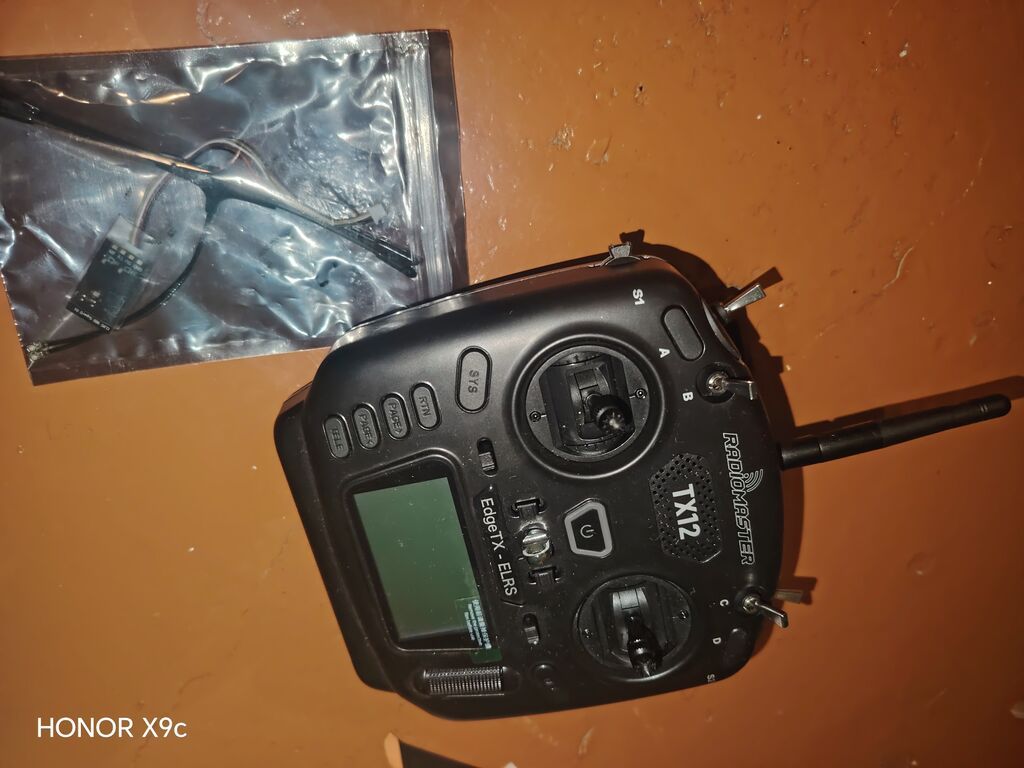 FPV kvadrokopter üçün dəst – karbon çərçivə + pervanelər + mühərriklər — Soyutma sistemi, Liman (8)