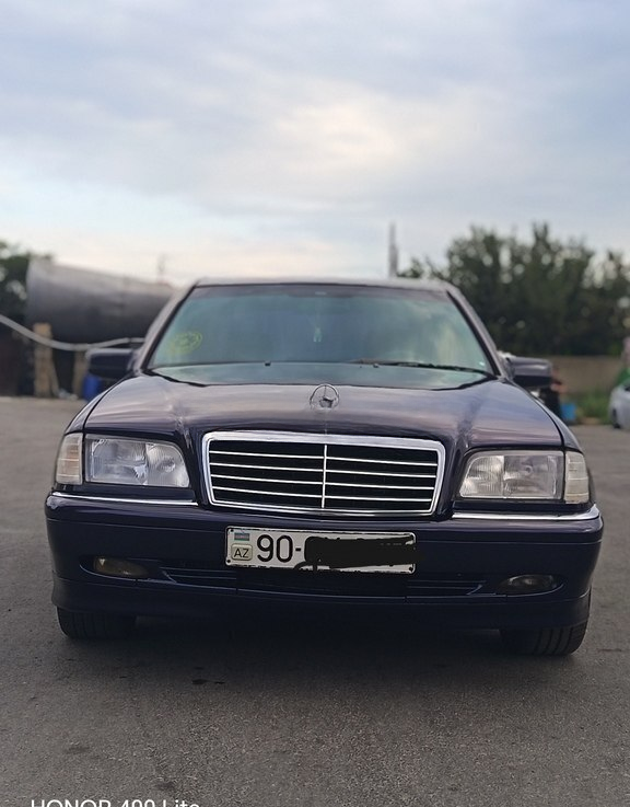 Mercedes C 200, 1997 il, 330000 km, 2.2 L — Avtomobillər (4)