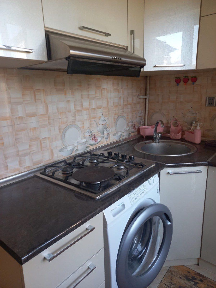 Satılır 1 otaqlı köhnə tikili 35 m² — Mənzil, Bakı (5)
