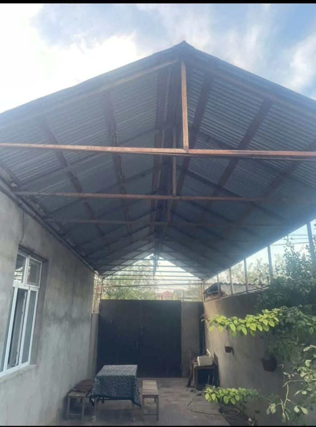 Naves. 1200man. Yaxsi veziyyetdedi.Yeni qurulub.Olcu eni 4m,uzunlugu — Dam örtükləri, Digah