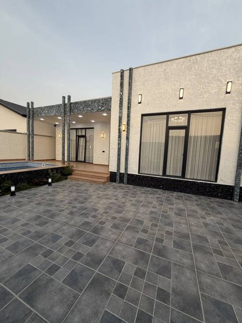Satılır 4 otaqlı həyət evi/bağ evi 145 m² — Bakı