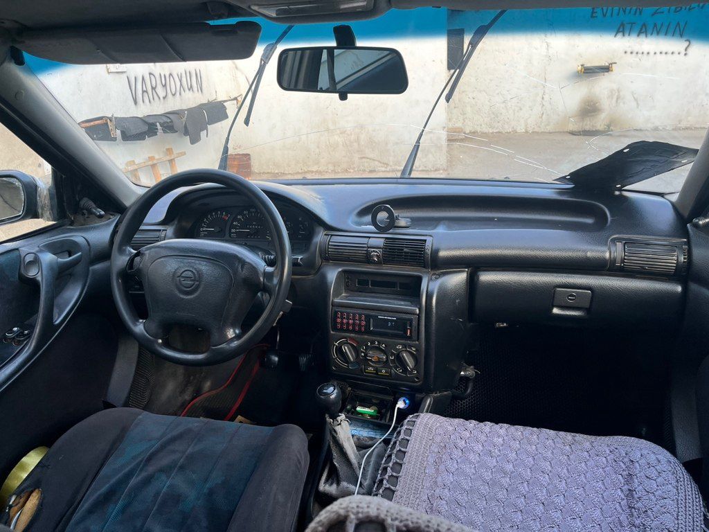 Opel Astra, 1.6 L, 1995 il, 335 000 km 77-CB-840 — Avtomobillər, Bakı (5)