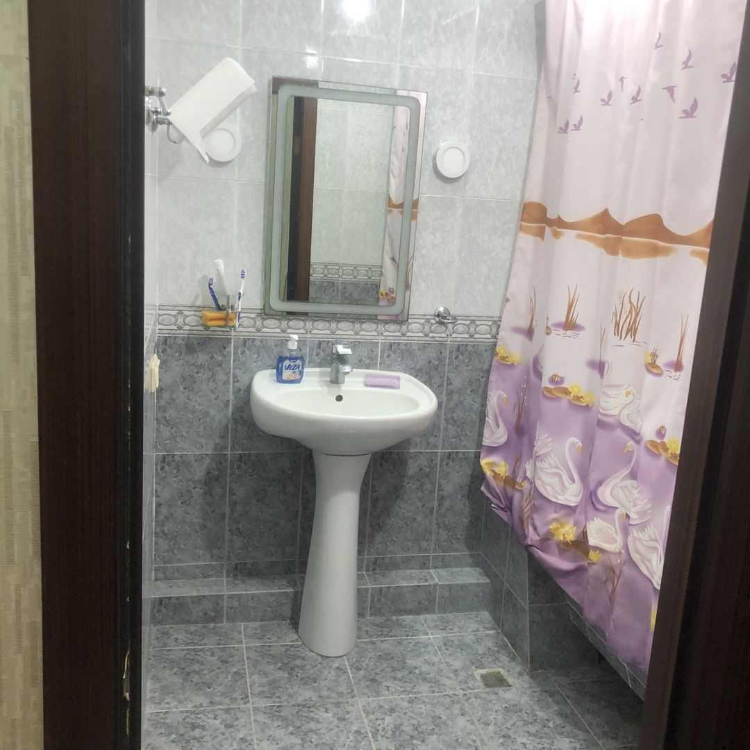 Satılır 4 otaqlı köhnə tikili 110 m² — Mənzil, Bakı (8)