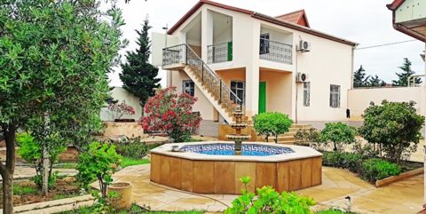 Satılır 4 otaqlı həyət evi/bağ evi 140 m² — Bakı
