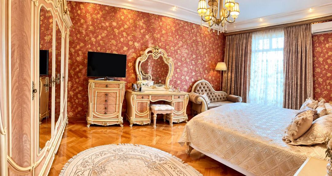 Satılır 4 otaqlı köhnə tikili 110 m² — Mənzil, Bakı (3)