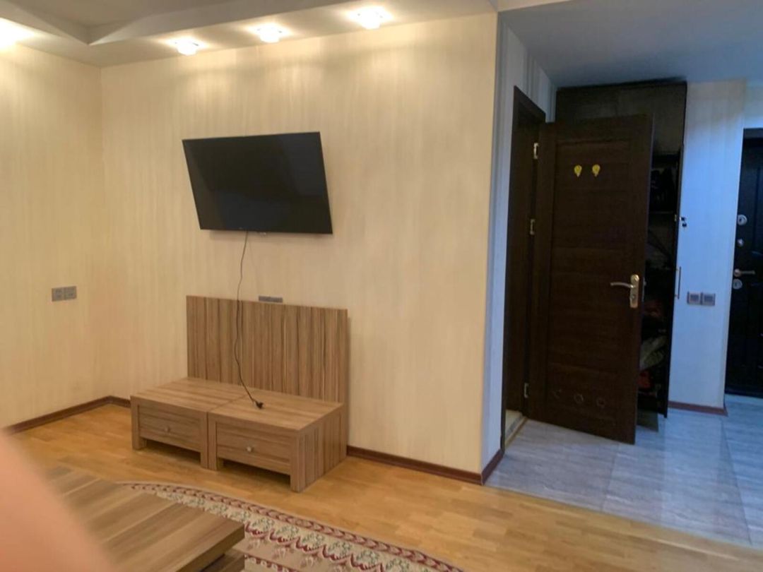 İcarəyə verilir 2 otaqlı köhnə tikili 70 m² — Mənzil, Bakı (4)