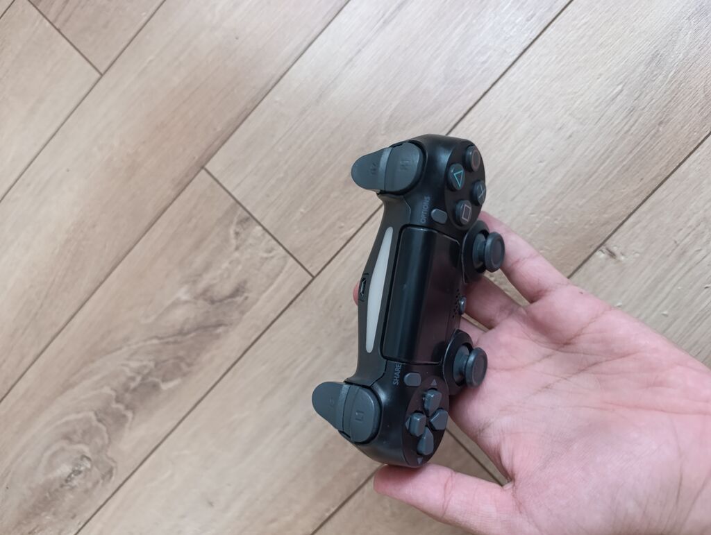 Sony PlayStation 4 DualShock 4 gamepad – orijinal model, qara rəng — Aksesuarlar, Bakı (3)