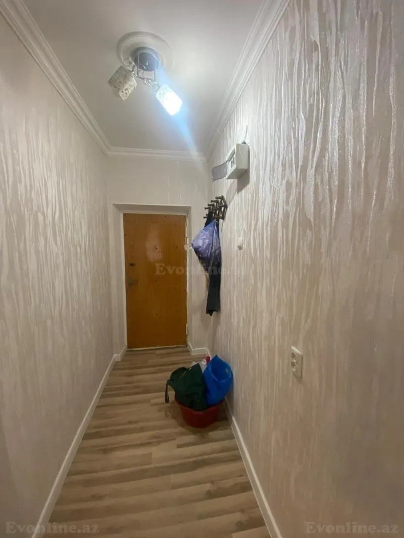 Satılır 1 otaqlı Mənzil Köhnə tikili 38 m² Bakı, Xətai r., Həzi Aslanov m., Həzi Aslanov — Bakı