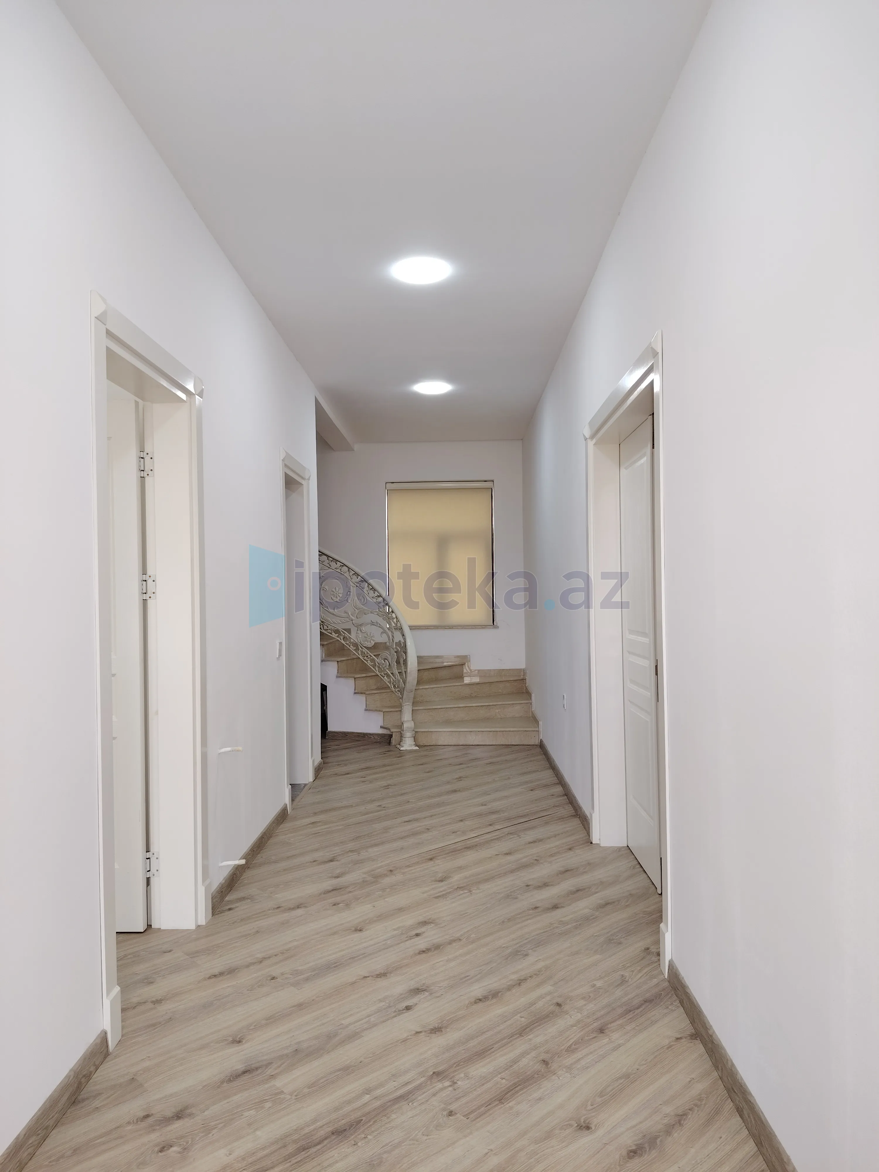 Satılır: 4 Otaq, Evlər/Villalar, Xəzər r., Binə q., 200.00 m² — Ev, villa (3)