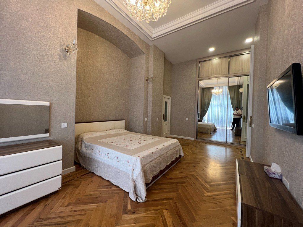 4-otaqlı mənzil kirayə verilir, Səbail r., 200 m² — Mənzil, Bakı (5)