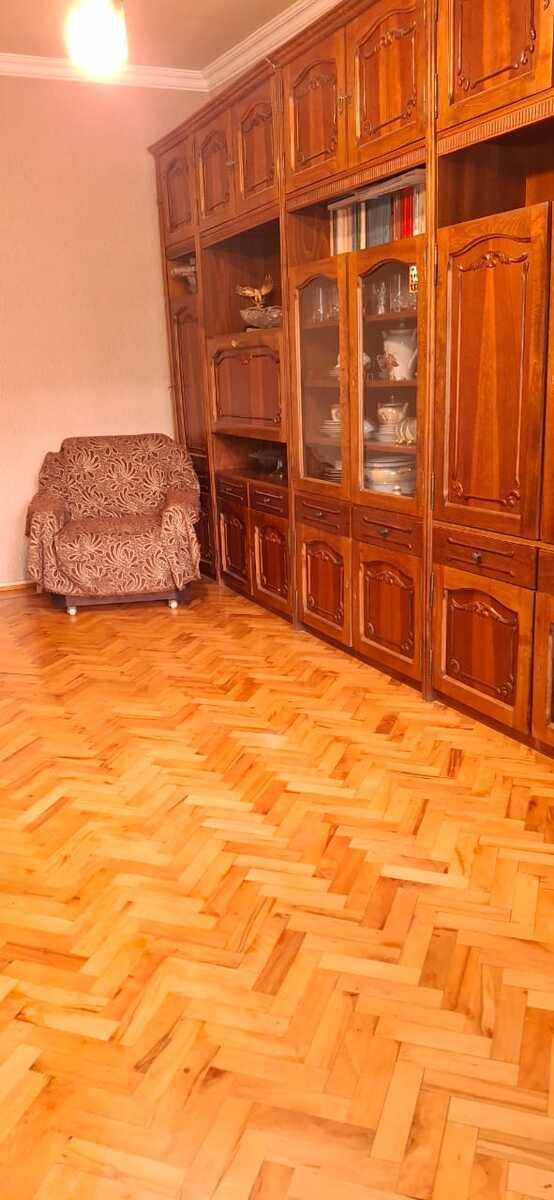 Satılır 4 otaqlı köhnə tikili 100 m² — Mənzil, Bakı (7)