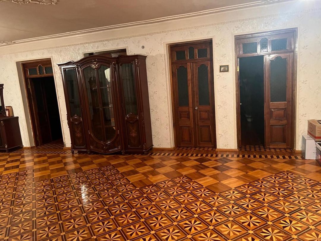Satılır 8 otaqlı həyət evi/bağ evi 278 m² — Ev, villa, Bakı (4)