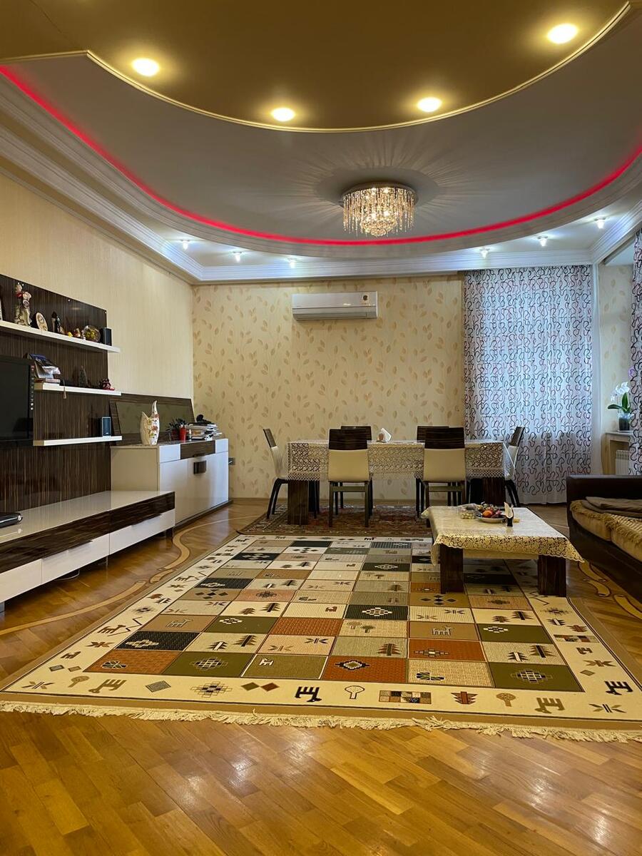Satılır 4 otaqlı yeni tikili 186 m² — Mənzil, Bakı (12)