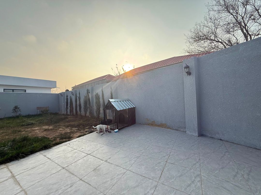Satılır 4 otaqlı həyət evi/bağ evi 105 m² — Ev, villa, Bakı (11)