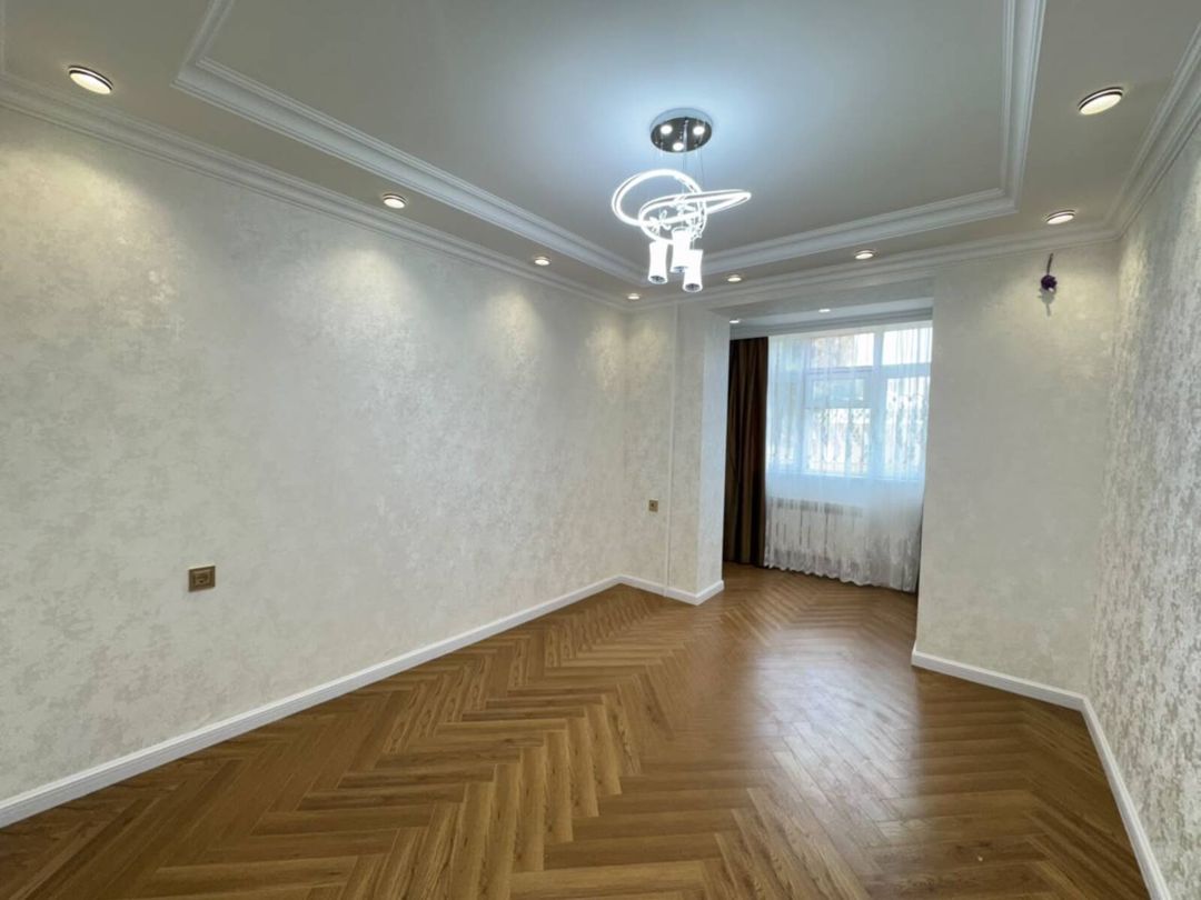 Satılır 2 otaqlı köhnə tikili 65 m² — Mənzil, Bakı (3)