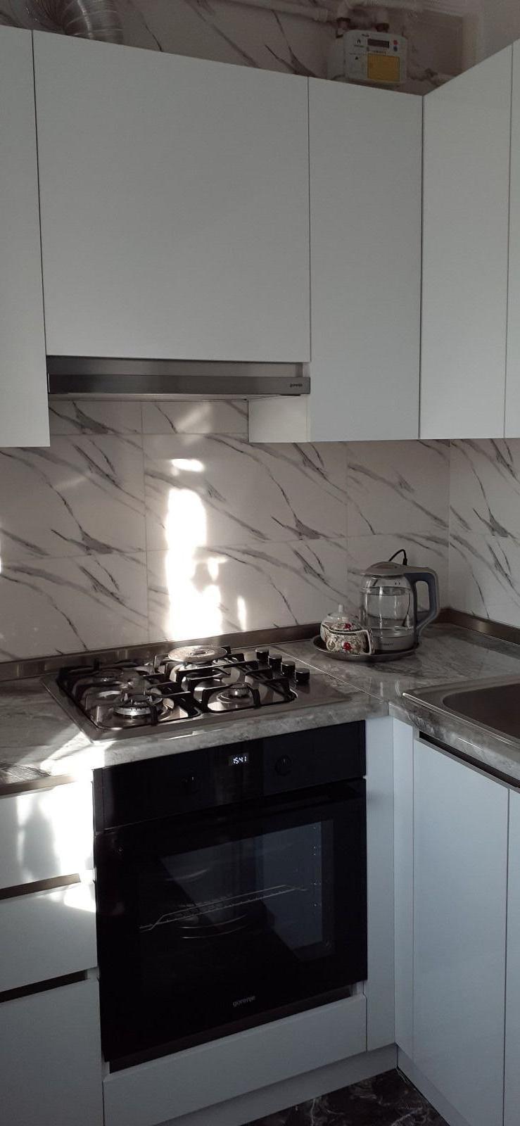 Satılır 2 otaqlı köhnə tikili 62 m² — Mənzil, Bakı (8)